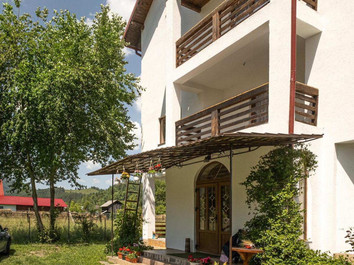 Pensiunea Magda Câmpulung Moldovenesc Exteriör bild