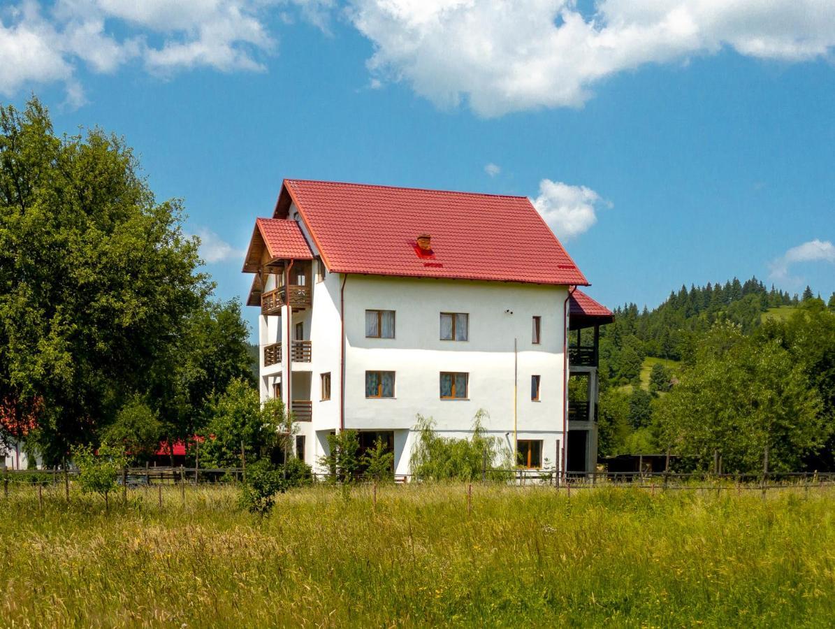 Pensiunea Magda Câmpulung Moldovenesc Exteriör bild