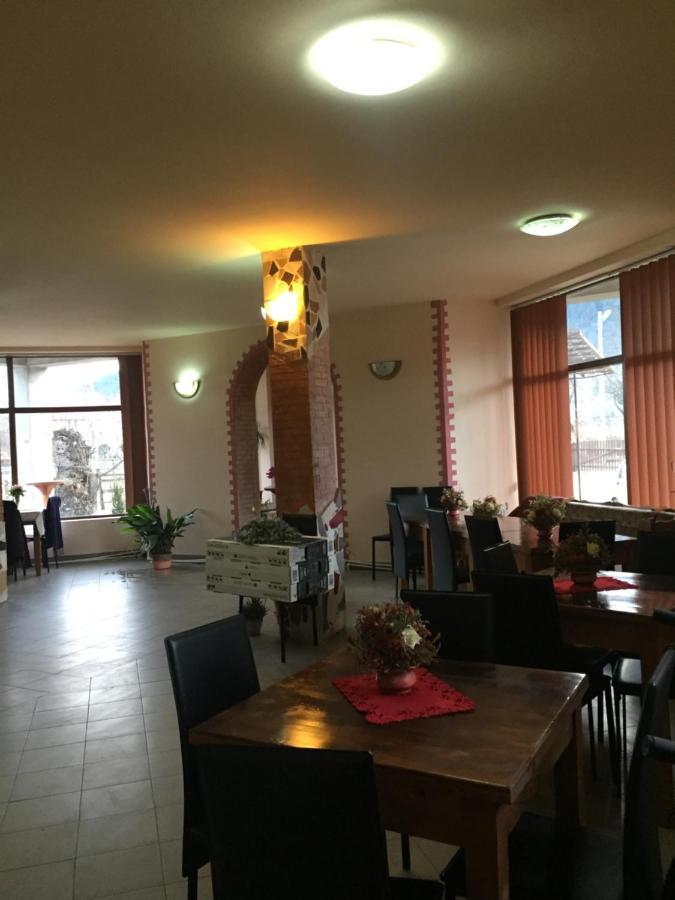 Pensiunea Magda Câmpulung Moldovenesc Exteriör bild